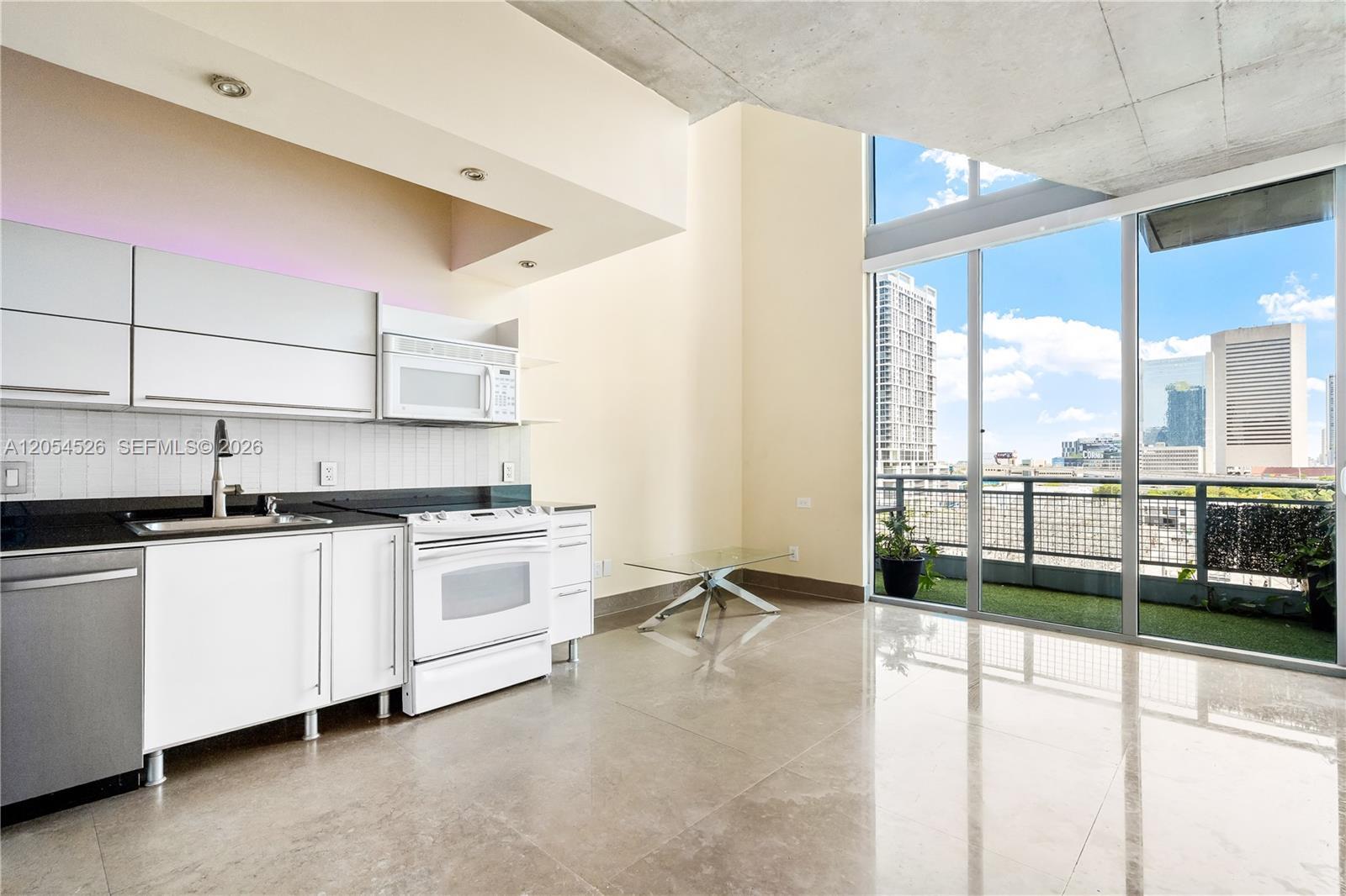 690 SW 1st Ct # 1019, Miami FL 33130 photo 4