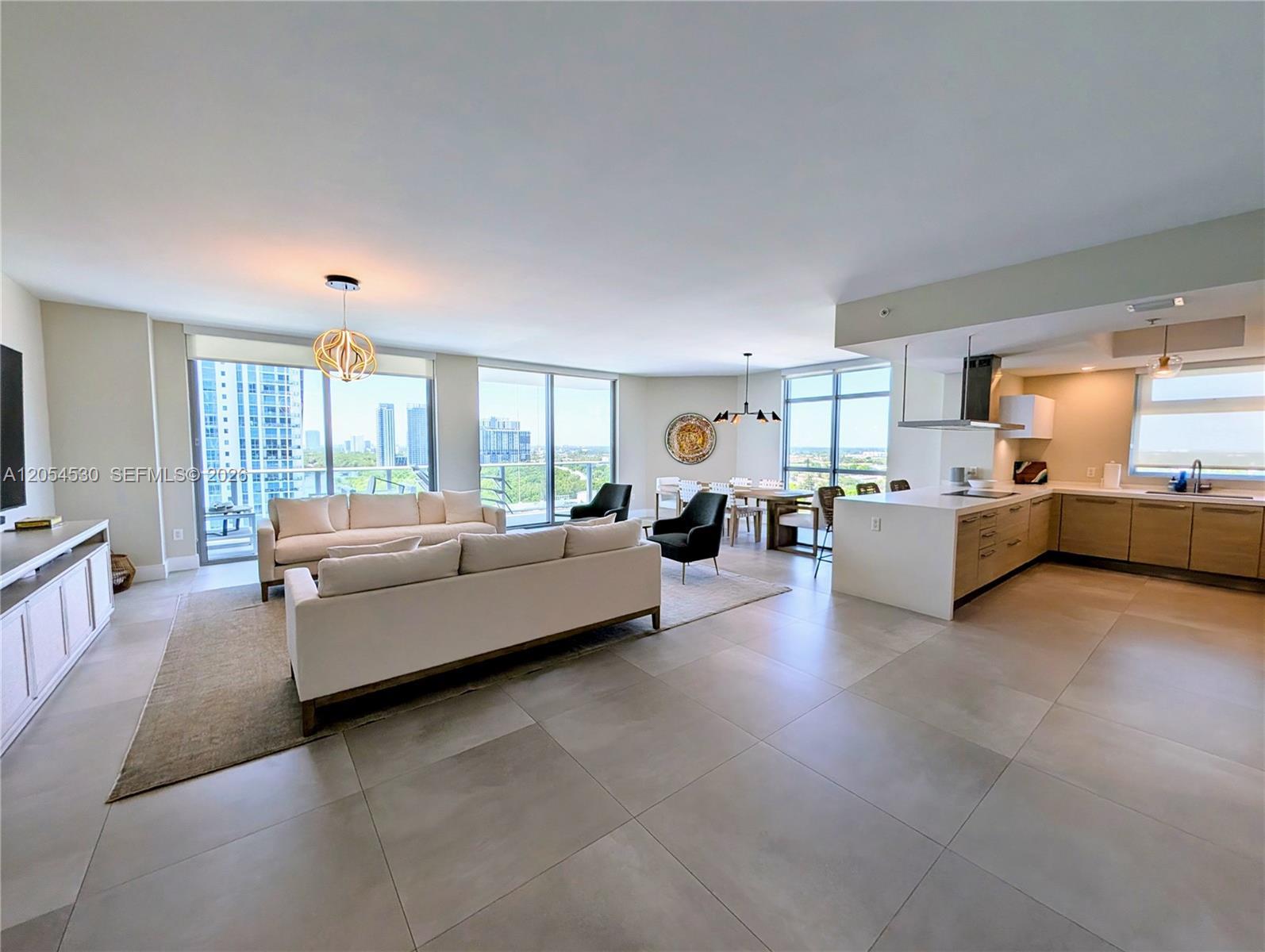 17301 Biscayne Blvd # 1501, North Miami Beach FL 33160 photo 3