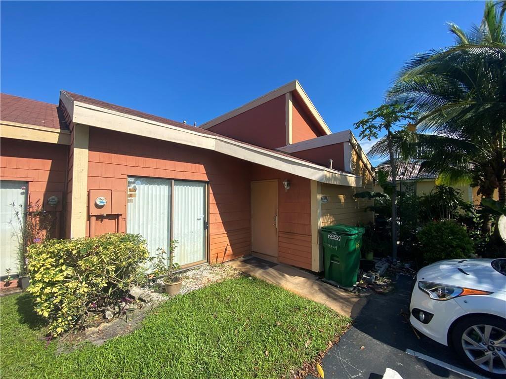 2449 NW 55th Avenue, Lauderhill FL 33313