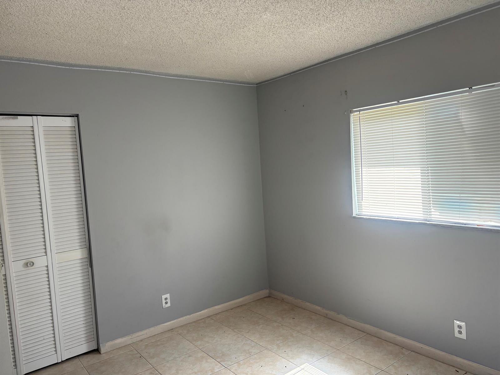 1250 SW 5TH Terrace, Deerfield Beach FL 33441 photo 2