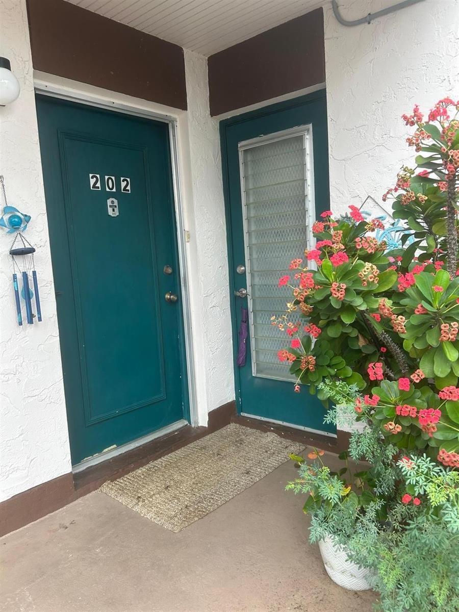 3 Greenway Village N # 202, Royal Palm Beach FL 33411 photo 3