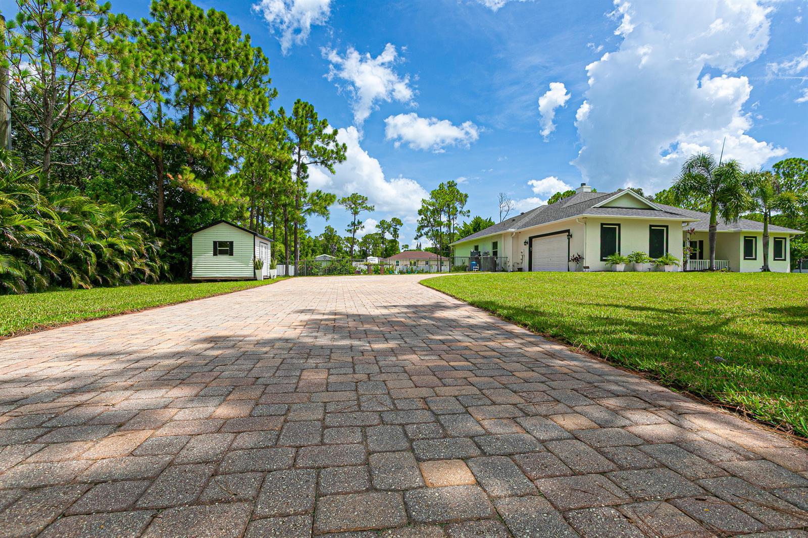 17441 77TH Lane N, FL 33470 photo 3