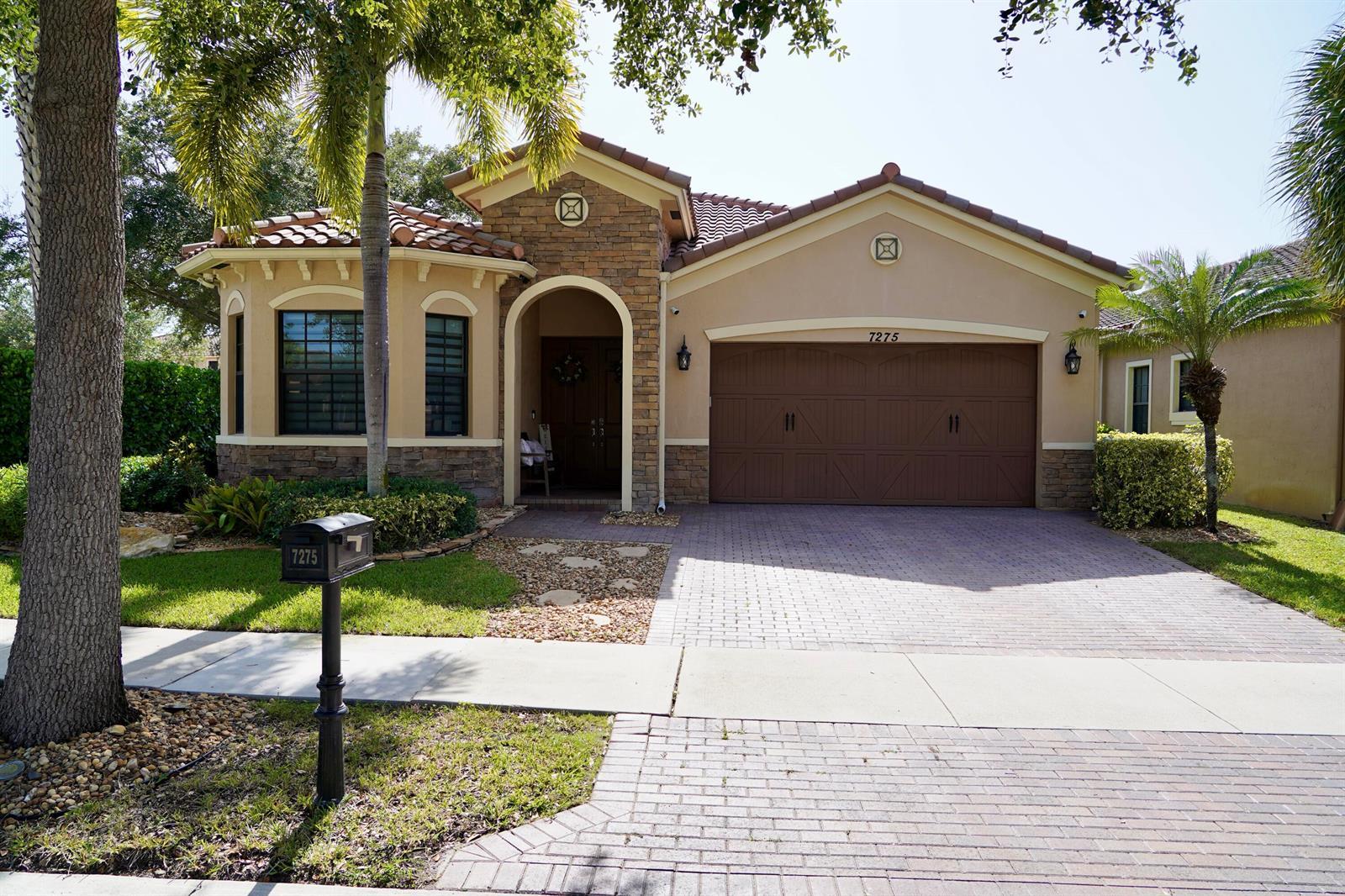 7275 NW 112TH Terrace, Parkland FL 33076 photo 2