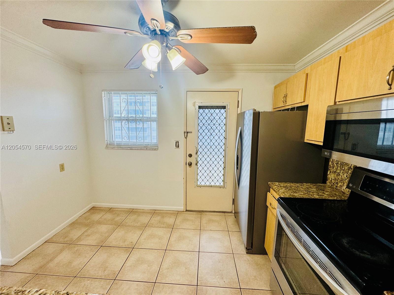 420 NE 12th Ave # 502, Hallandale Beach FL 33009 photo 5