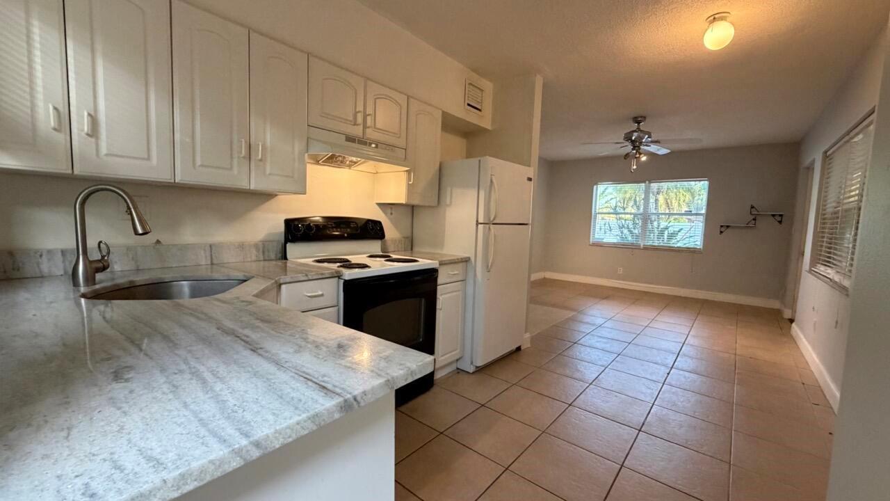 1301 NE 15th Street Unit 3, Fort Lauderdale FL 33304 photo 3