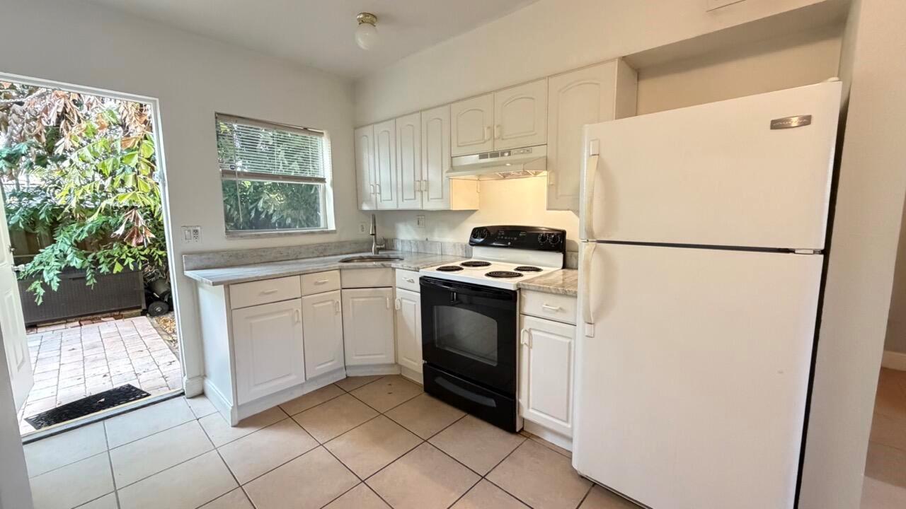 1301 NE 15th Street Unit 3, Fort Lauderdale FL 33304 photo 4