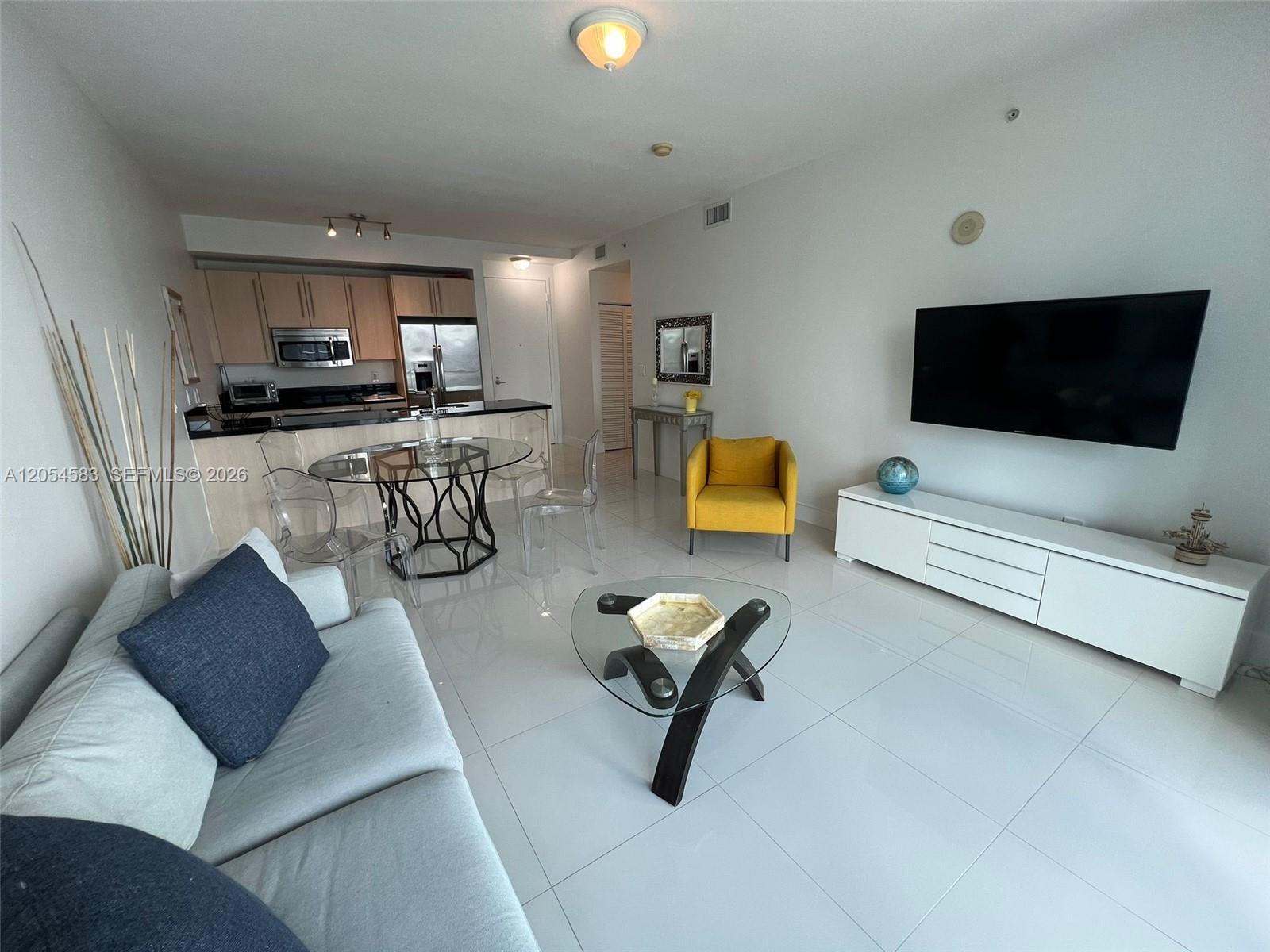 1111 SW 1st Ave, Miami FL 33130 photo 5