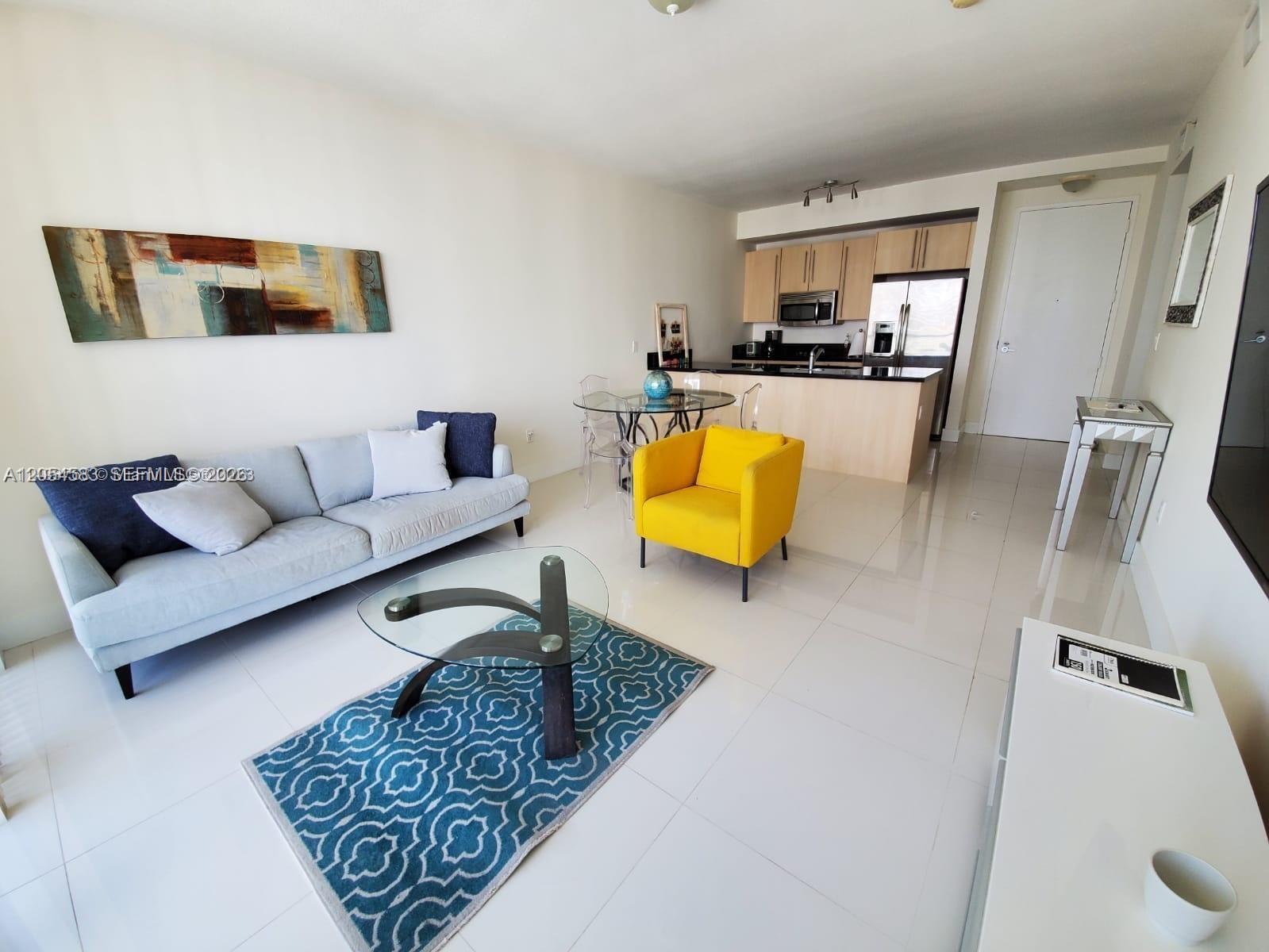 1111 SW 1st Ave, Miami FL 33130 photo 4