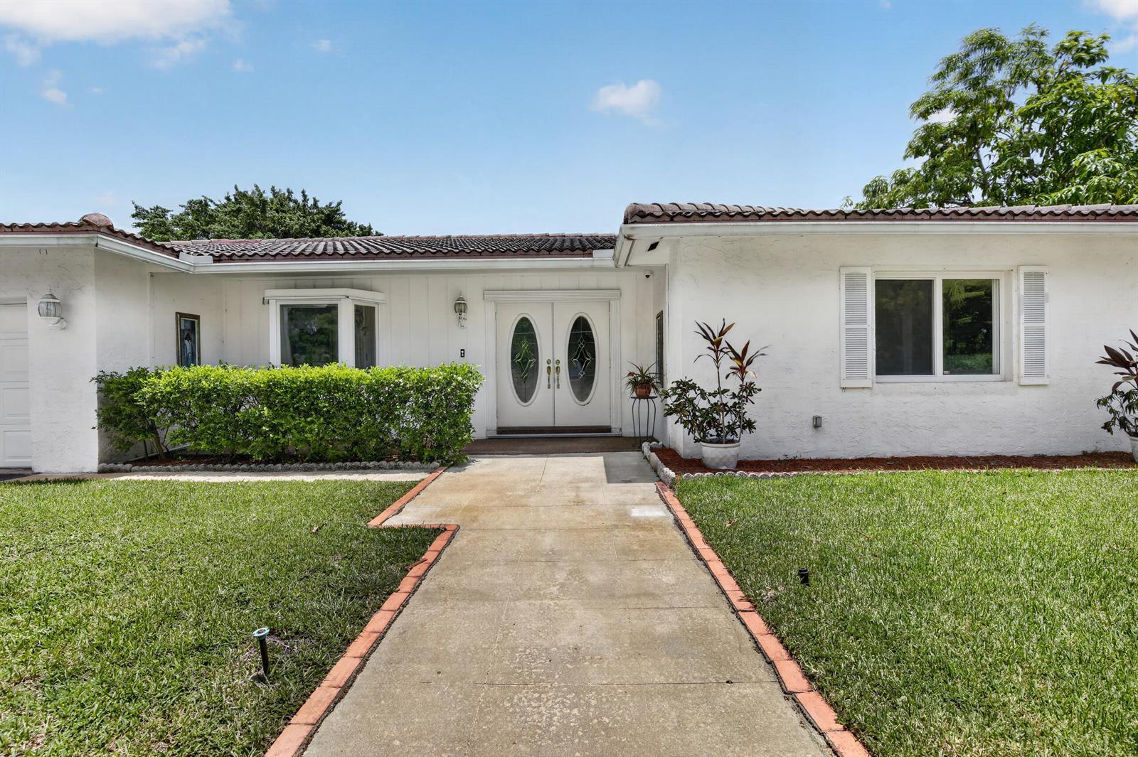 410 Bonaventure Boulevard, Weston FL 33326 photo 5