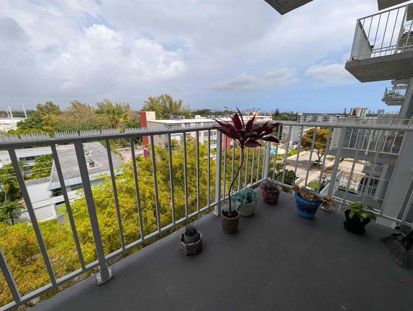 1470 NE 125TH Terrace # 709, North Miami FL 33161 photo 3
