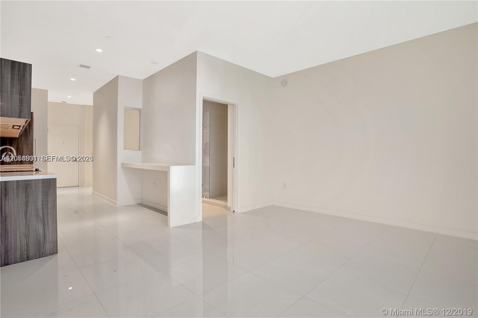 851 NE 1st Ave # 504, Miami FL 33132 photo 2