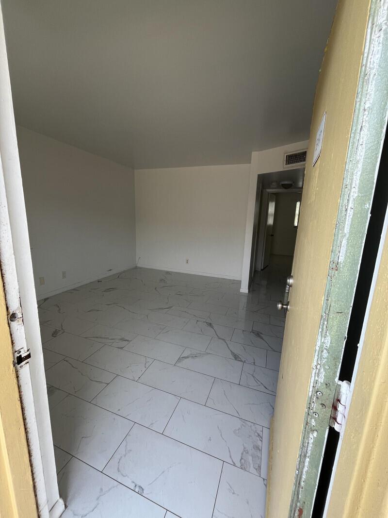 101 NE 41st Street # E87, Oakland Park FL 33334 photo 3