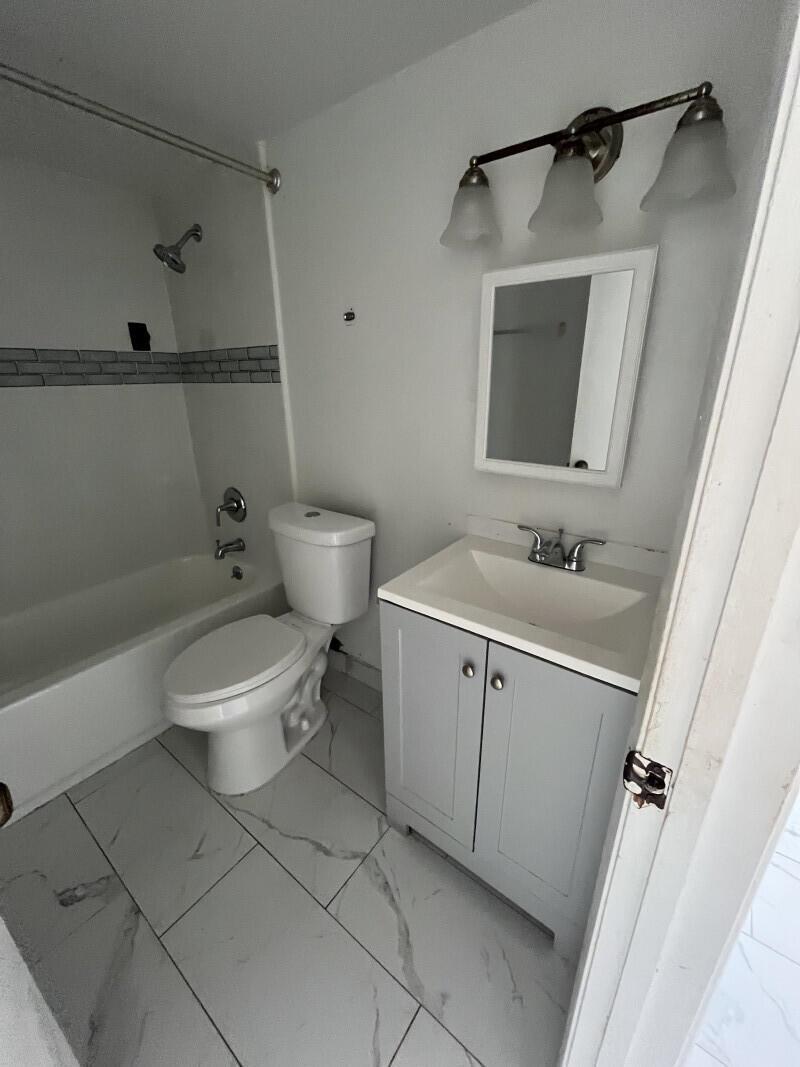 101 NE 41st Street # E87, Oakland Park FL 33334 photo 4