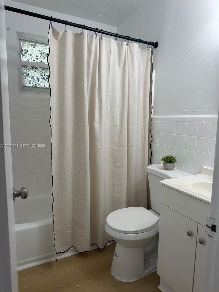 1465 W 28th St # 4, Hialeah FL 33010 photo 5