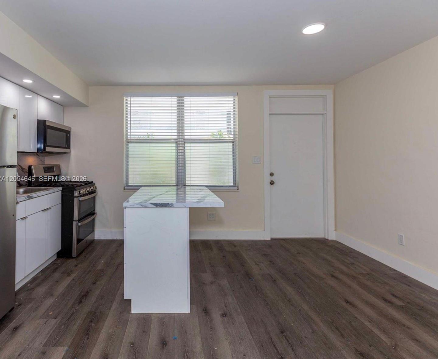 1140 71st St # 2, Miami Beach FL 33141 photo 5