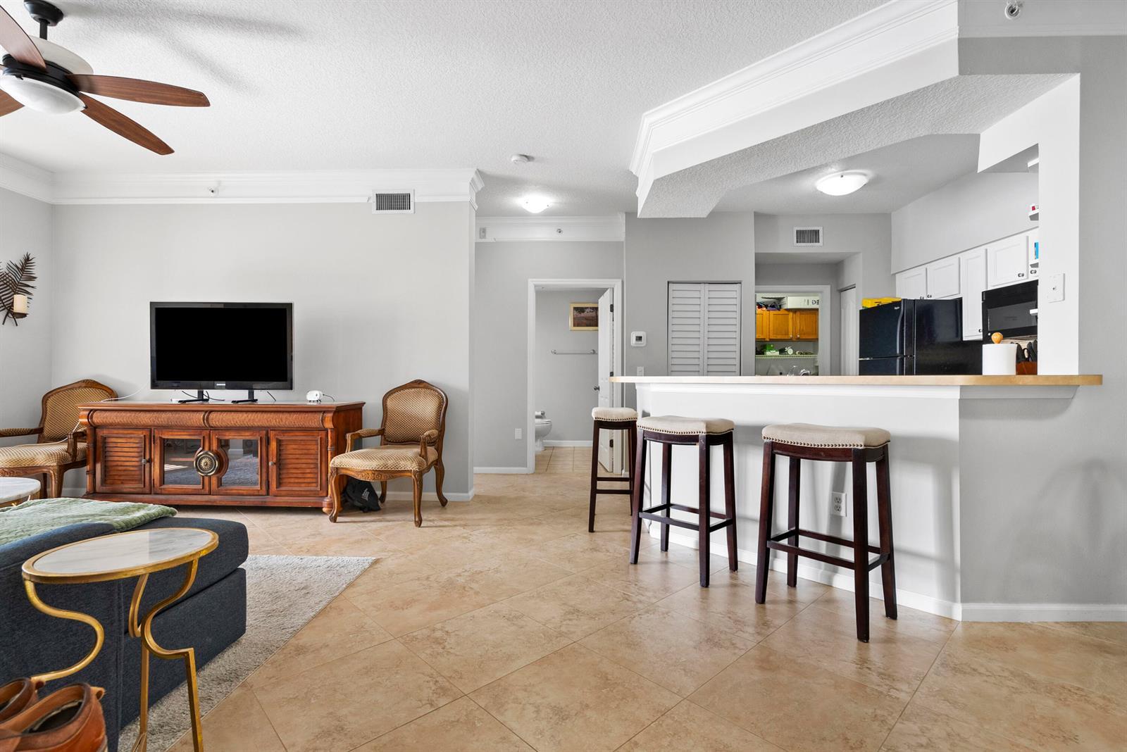3303 Myrtlewood Circle E, Palm Beach Gardens FL 33418 photo 4