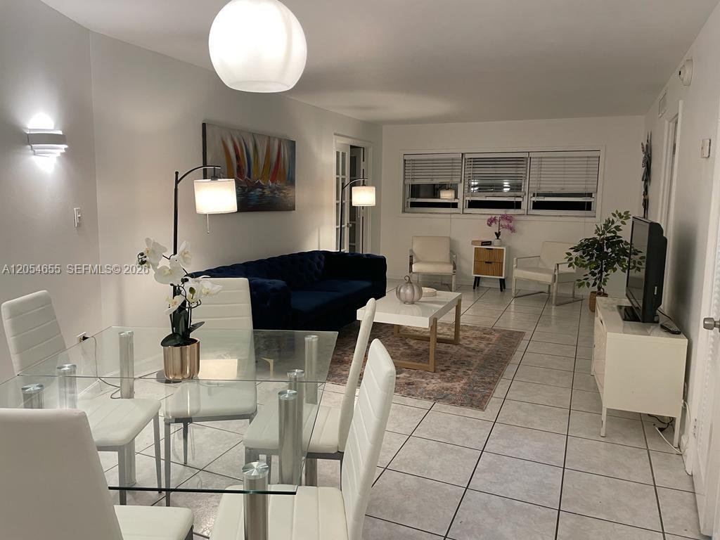 1881 Washington Ave # 4D, Miami Beach FL 33139