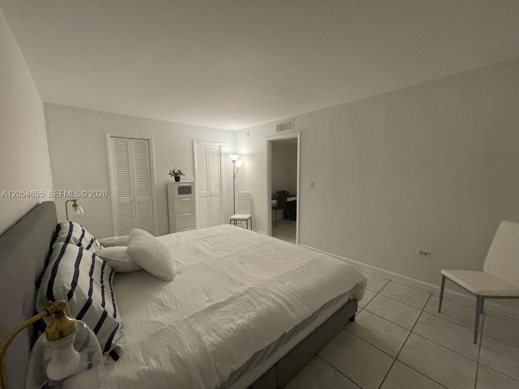 1881 Washington Ave # 4D, Miami Beach FL 33139 photo 4