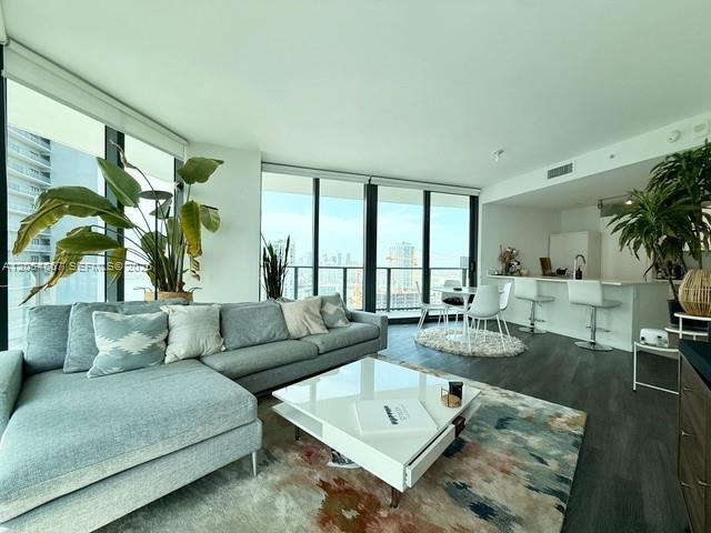 501 NE 31st St # 3606, Miami FL 33137 photo 3