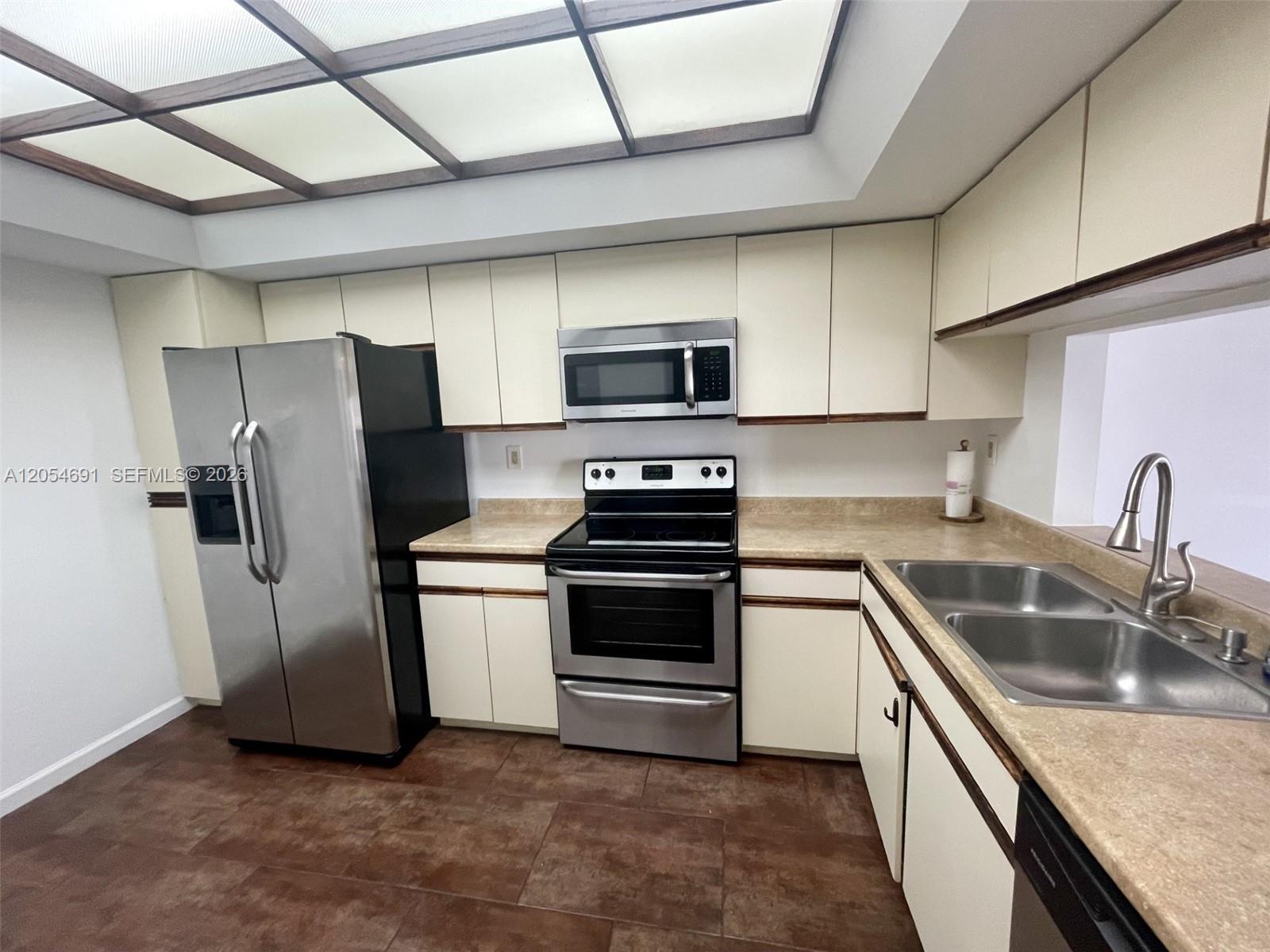 520 Brickell Key Dr # A1512, Miami FL 33131 photo 4