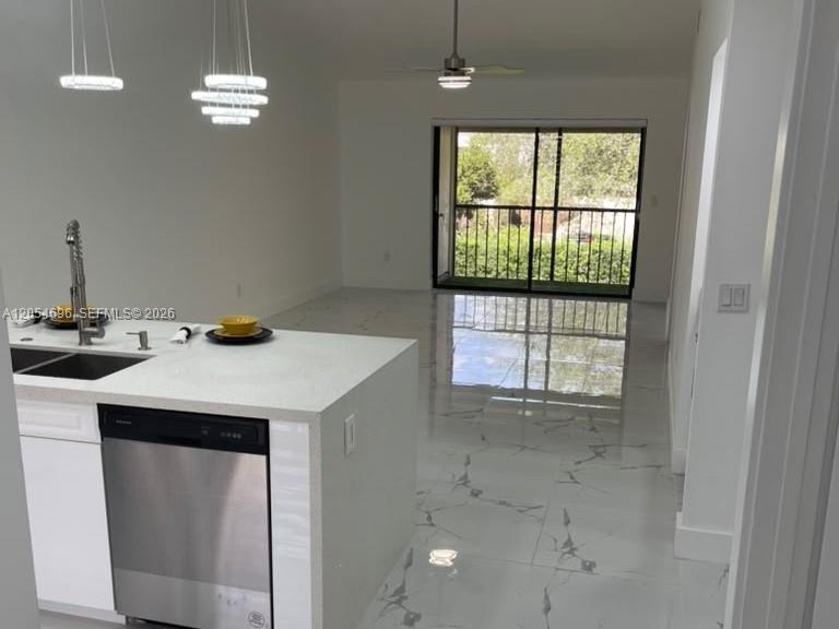 400 Club Cir # 202, Boca Raton FL 33487 photo 3