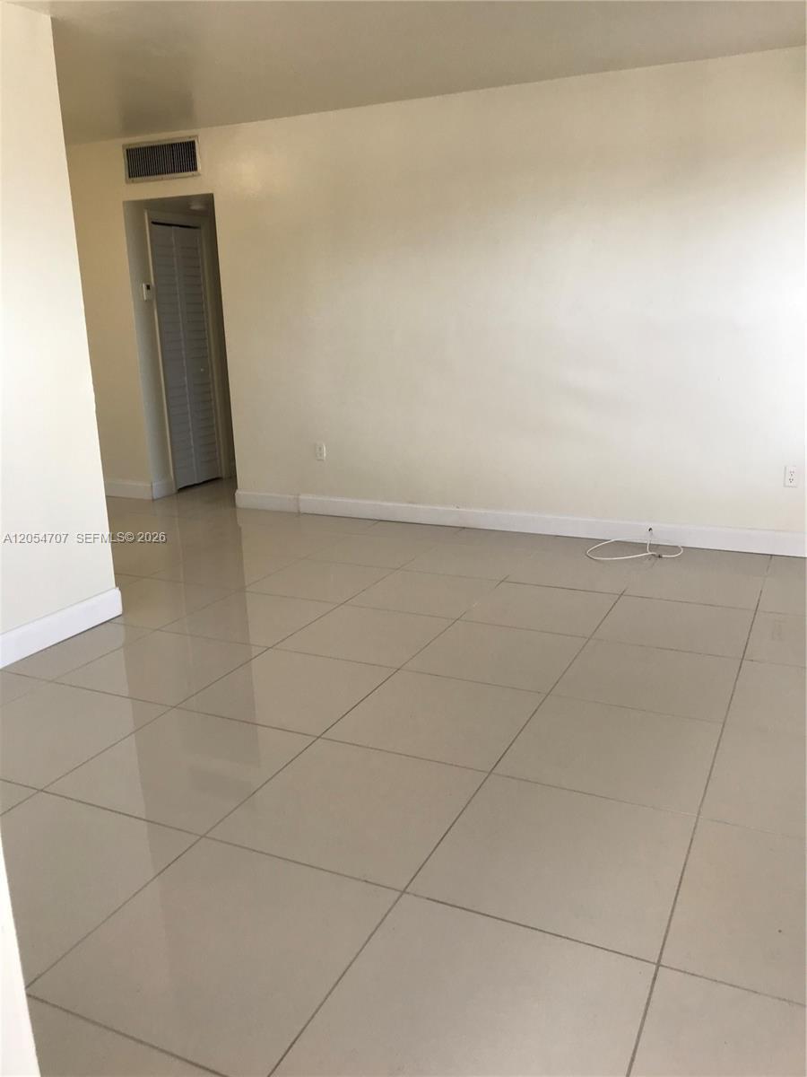 4410 W Flagler St # 310, Miami FL 33134 photo 2