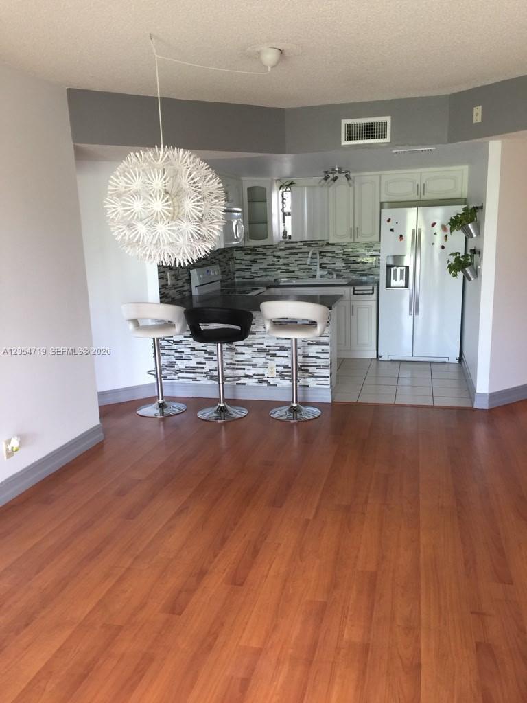 8290 Lake Dr # 548, Doral FL 33166