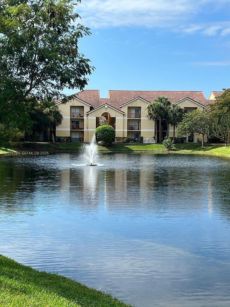 7620 Westwood Dr # 214, Tamarac FL 33321