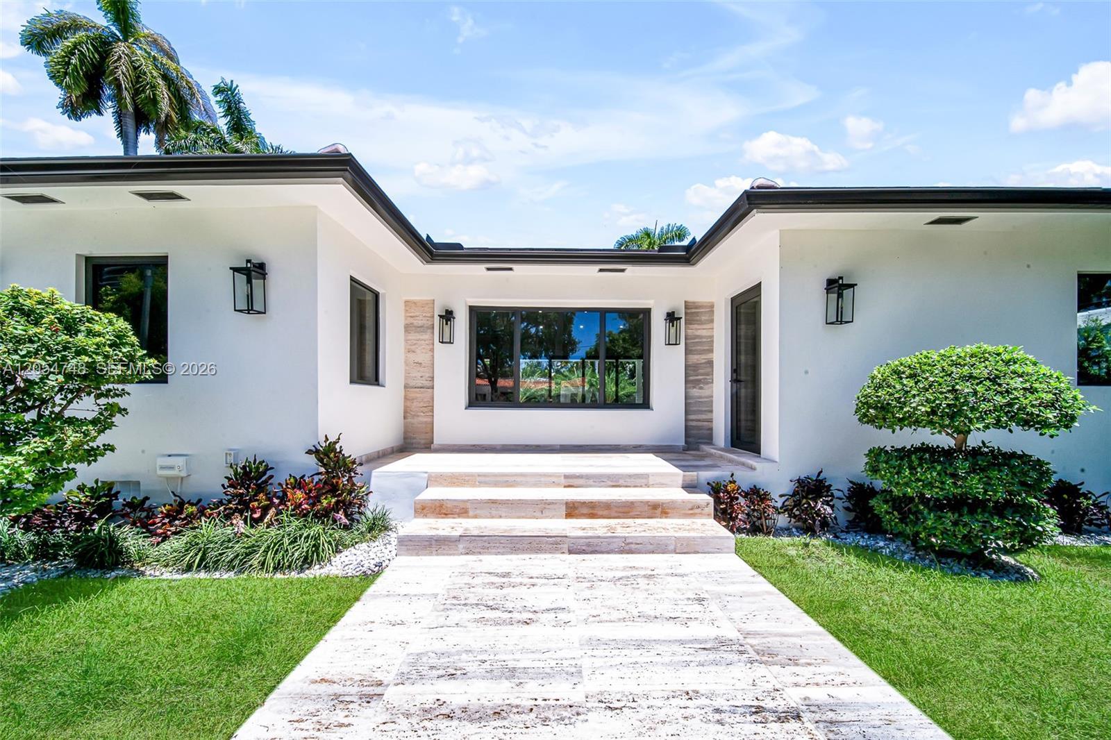 899 NE 71st St, Miami FL 33138 photo 4