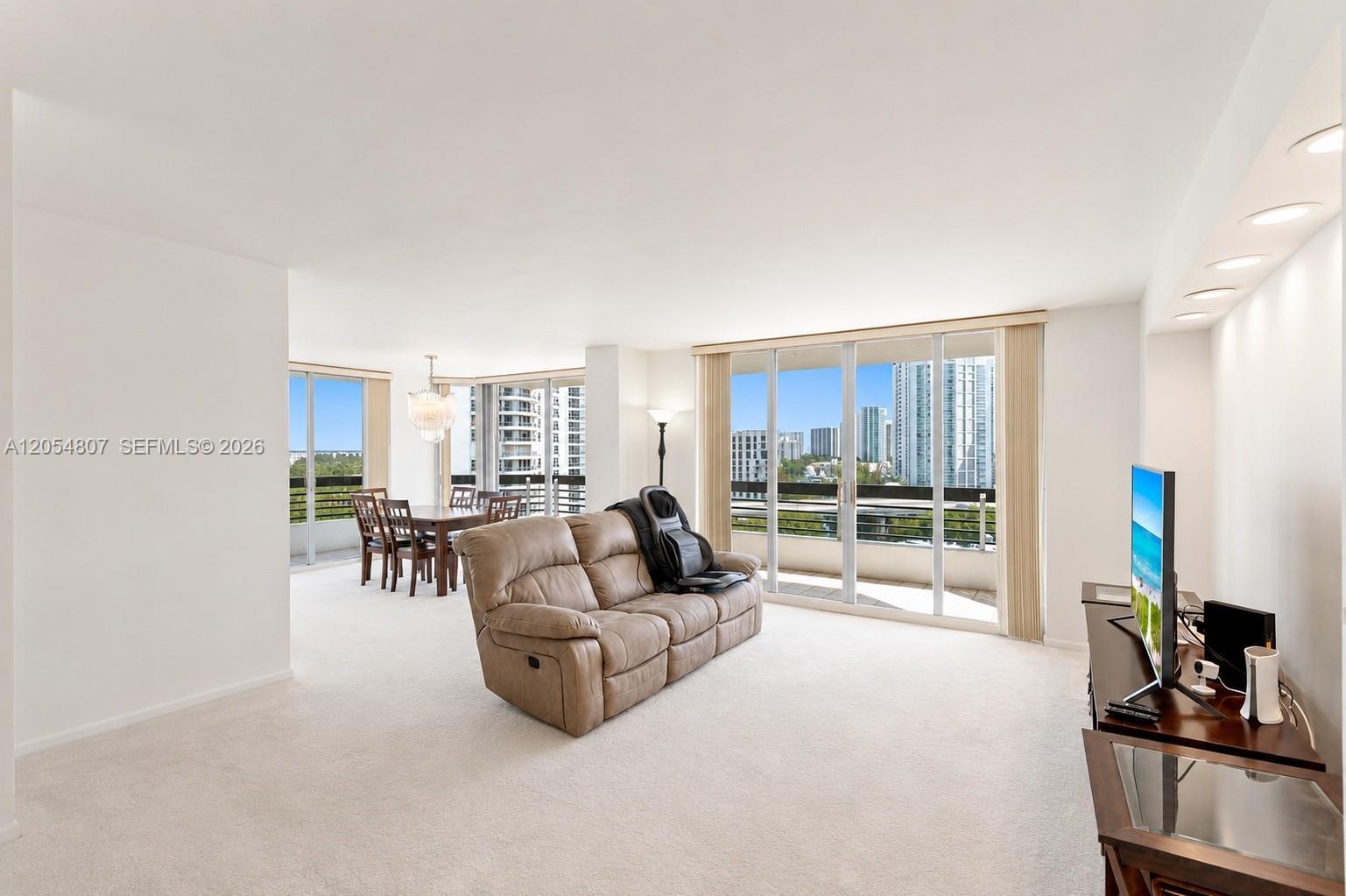 3600 Mystic Pointe Dr # 1207, Aventura FL 33180 photo 5