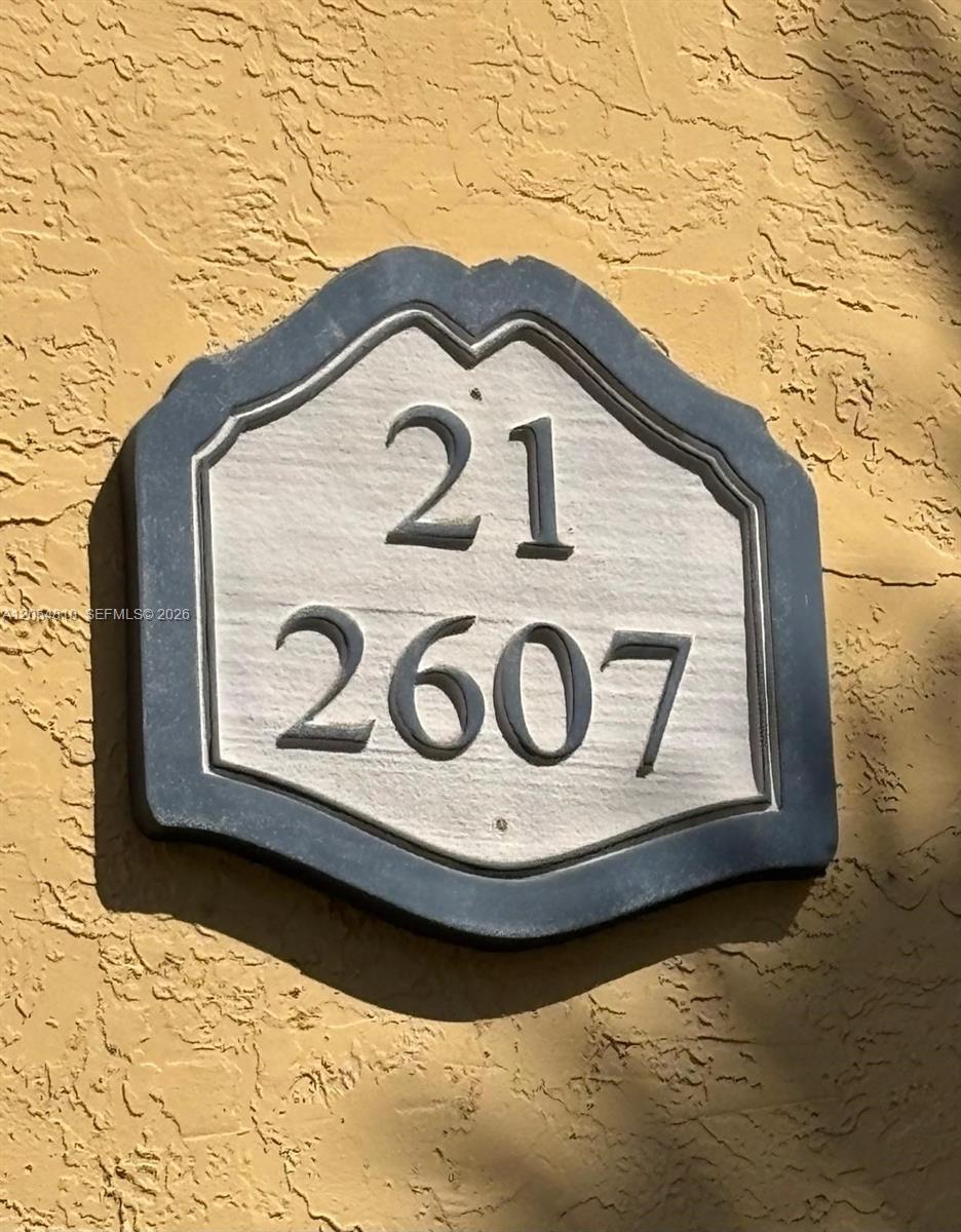2607 NW 33rd St # 2114, Oakland Park FL 33309