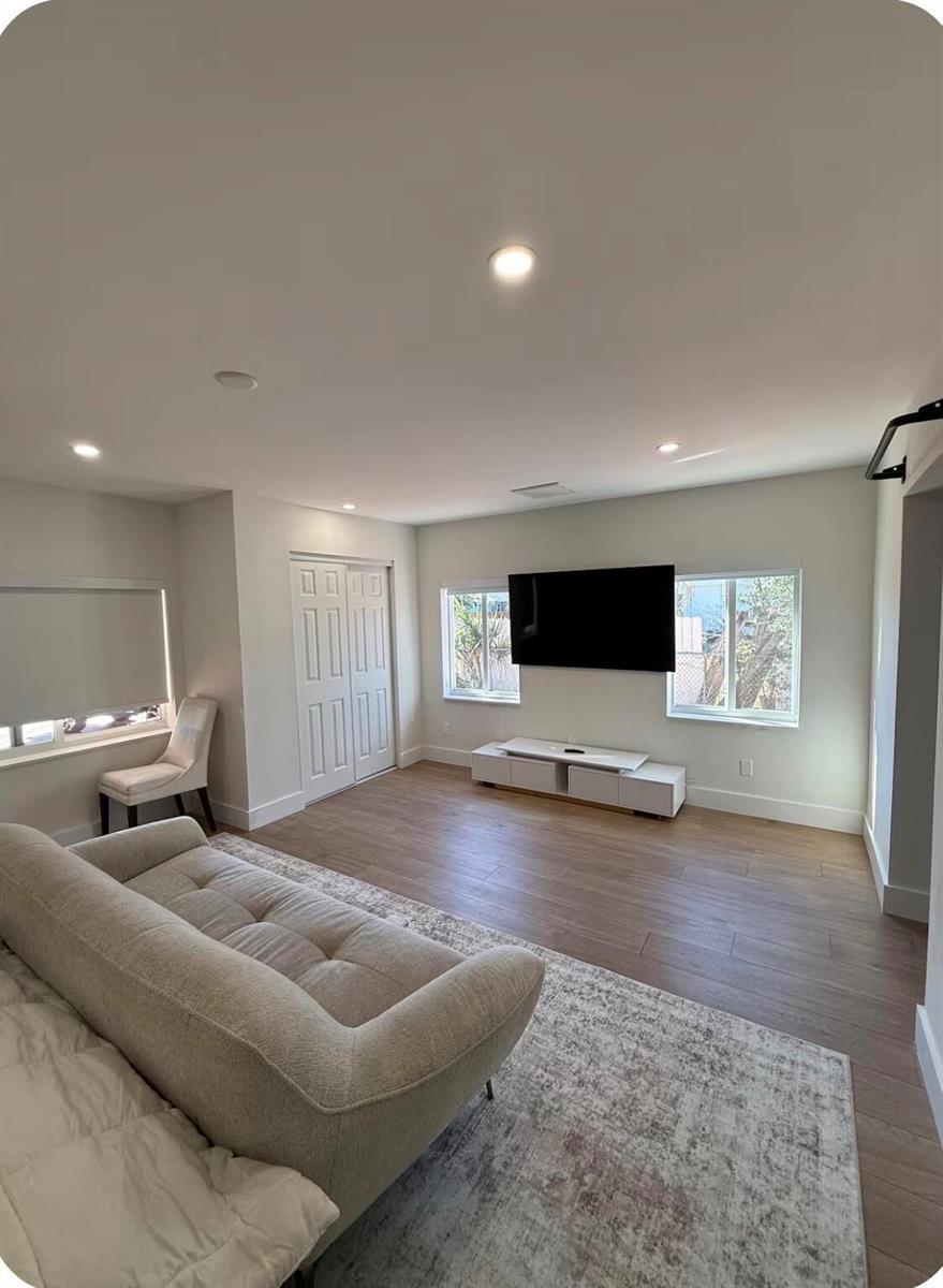 1209 NE 7TH Street, Pompano Beach FL 33060
