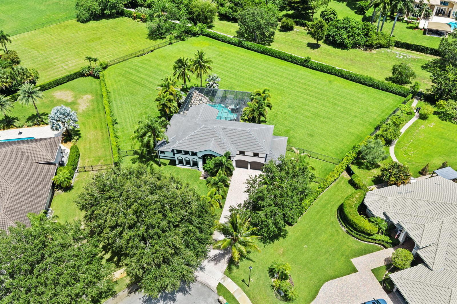 10641 SW 37TH Place, Davie FL 33328 photo 3
