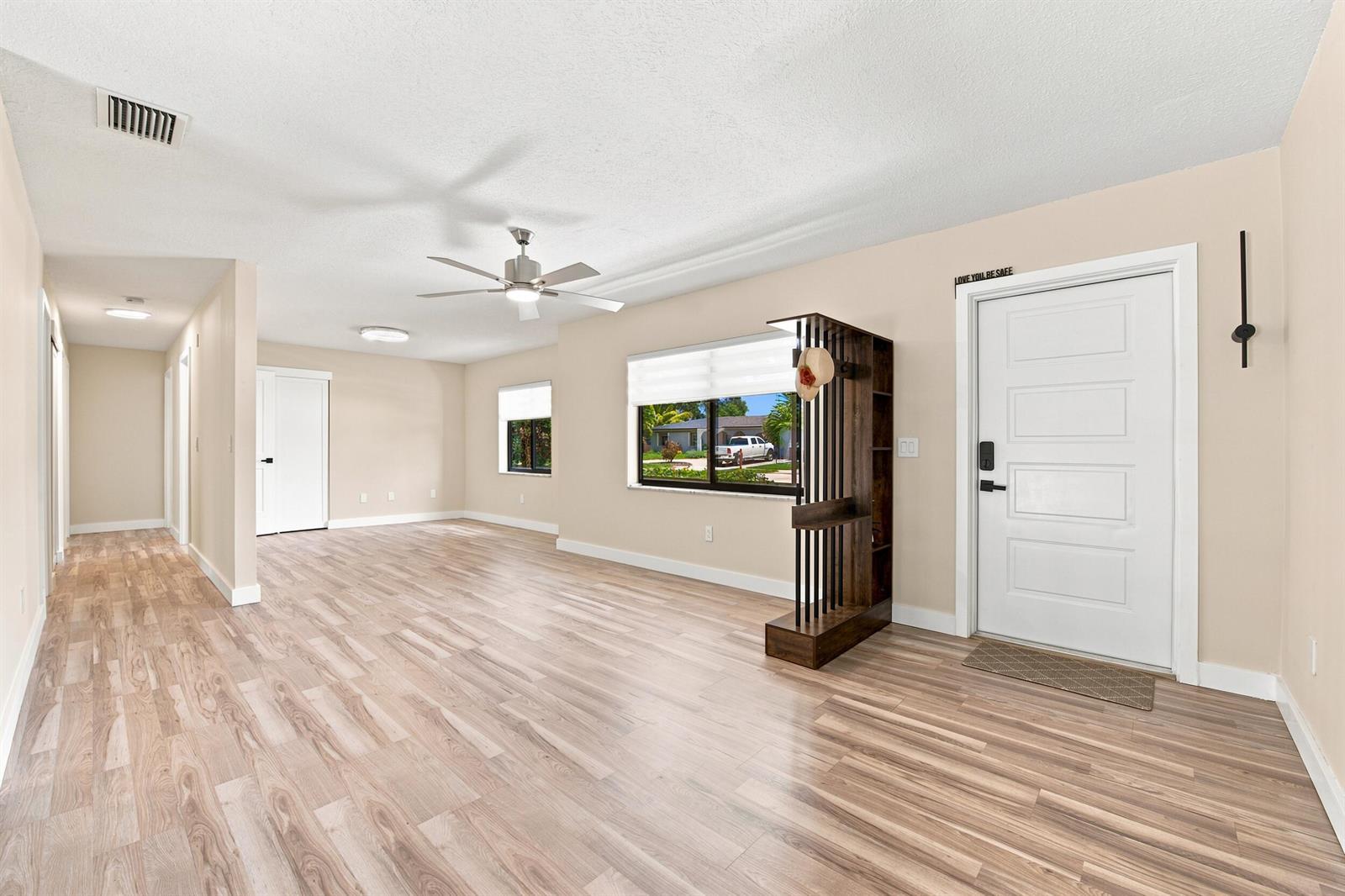 10660 Emperor Street, Boca Raton FL 33428 photo 2