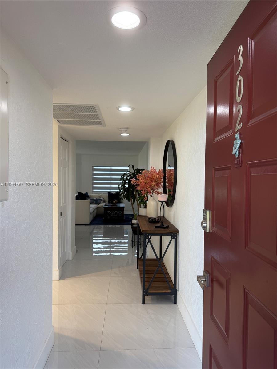 500 SW 130th Ter # 302A, Pembroke Pines FL 33027 photo 3