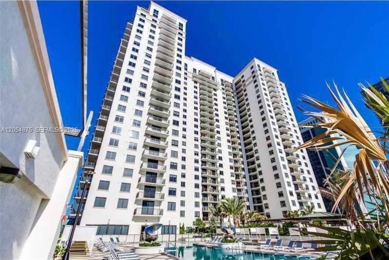 999 SW 1st Ave # 3302, Miami FL 33130