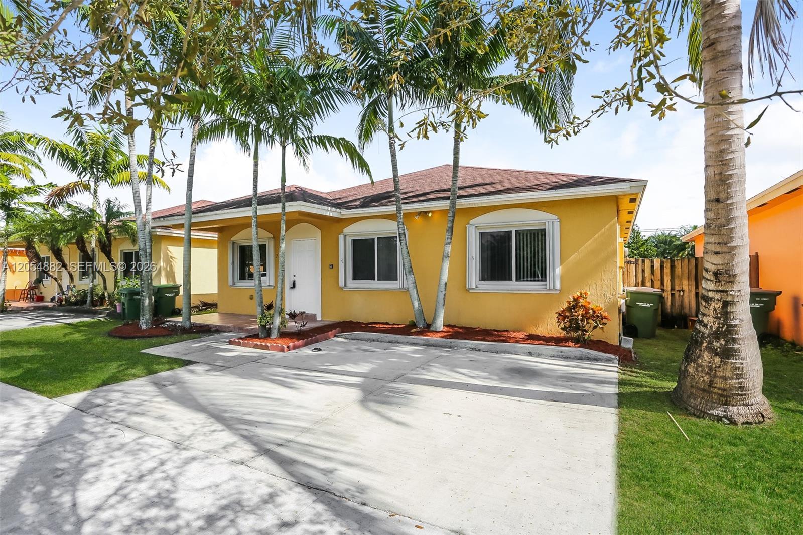 213 SW 15th Pl, Homestead FL 33030