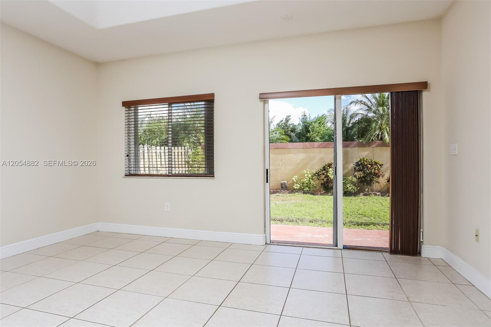213 SW 15th Pl, Homestead FL 33030 photo 5