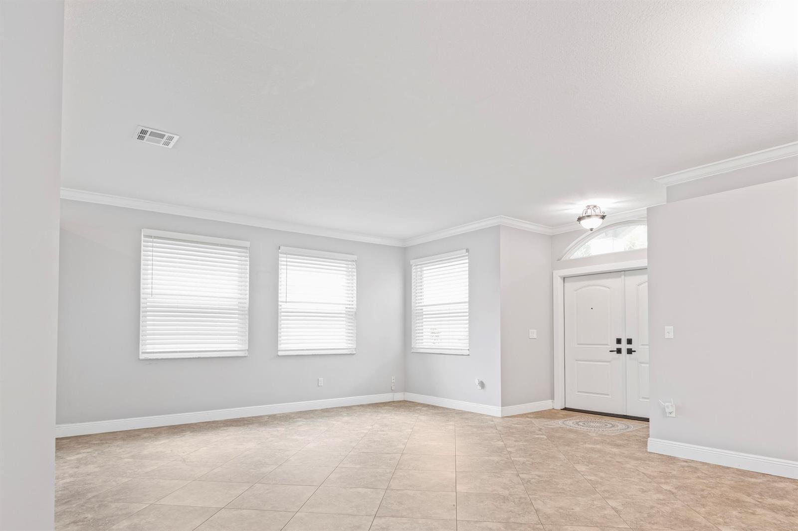 7798 Oak Grove Circle, Lake Worth FL 33467 photo 3