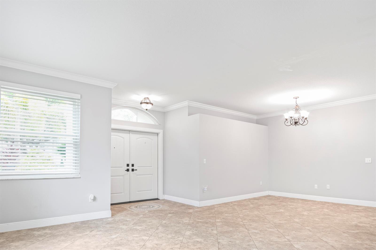 7798 Oak Grove Circle, Lake Worth FL 33467 photo 4
