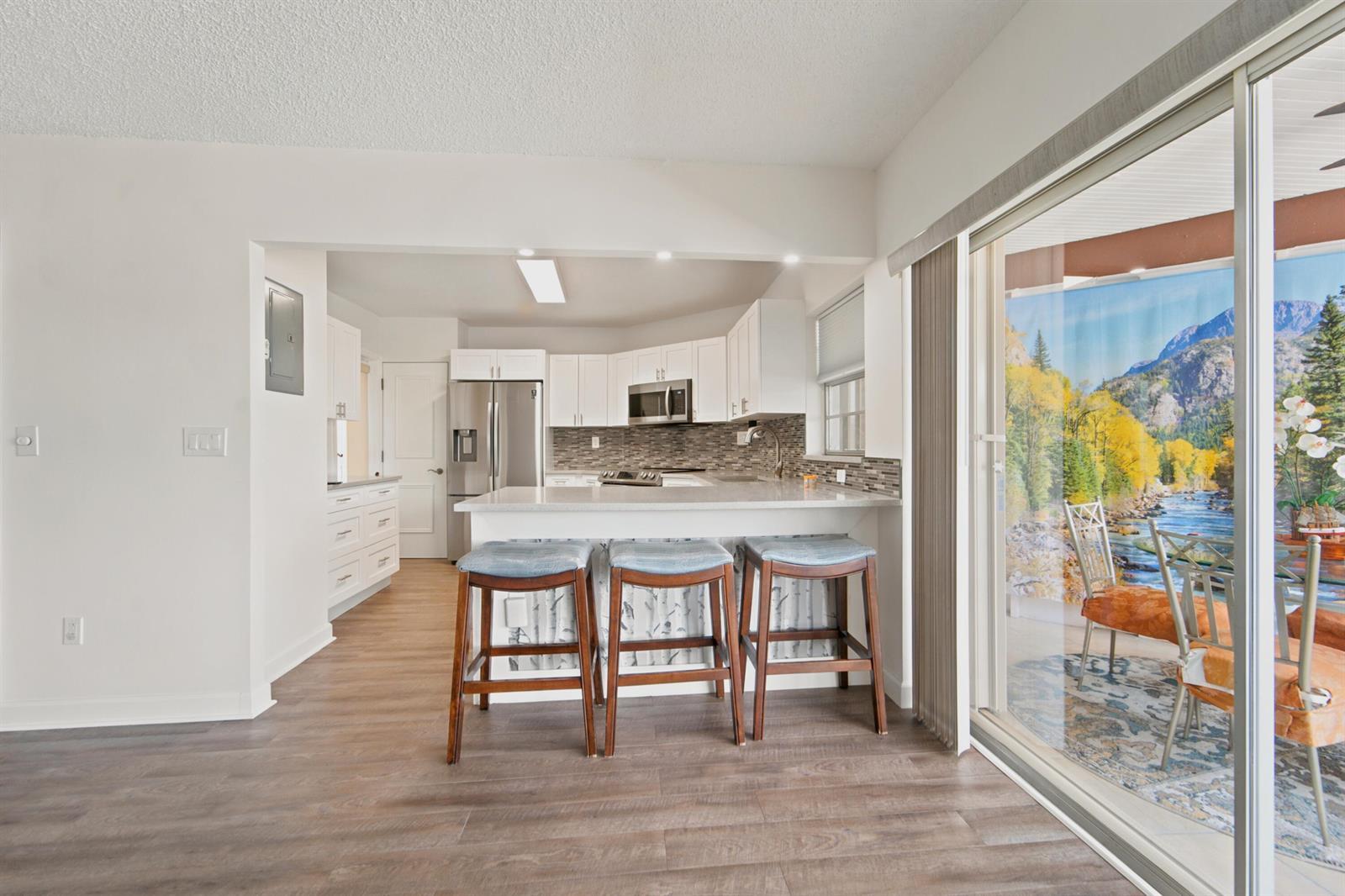 4 GREENWAY Village N # 203, Royal Palm Beach FL 33411 photo 5