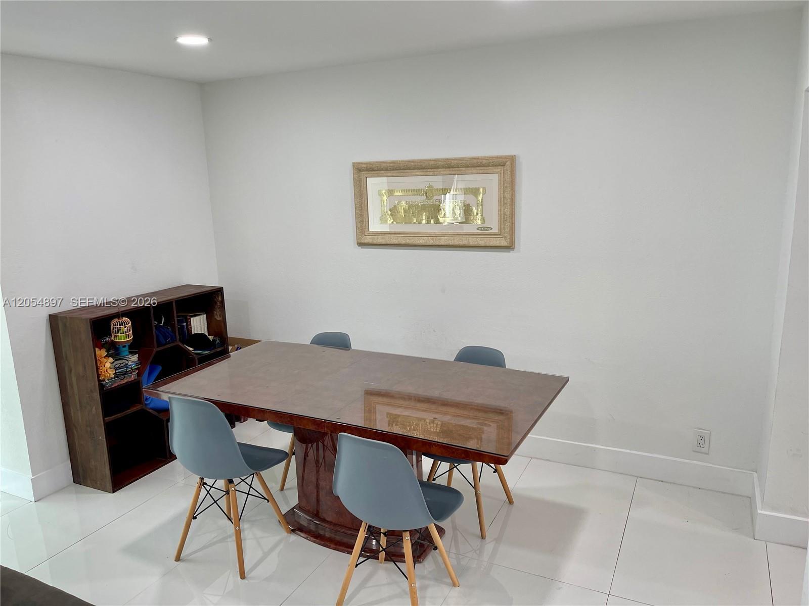 6610 Cody St, Hollywood FL 33024 photo 3