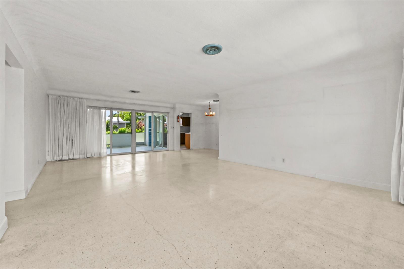 1370 NW 7TH Street, Boca Raton FL 33486 photo 4