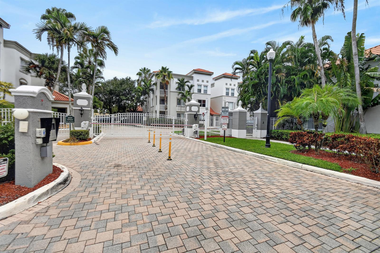 11028 Legacy Drive # 203, Palm Beach Gardens FL 33410 photo 3