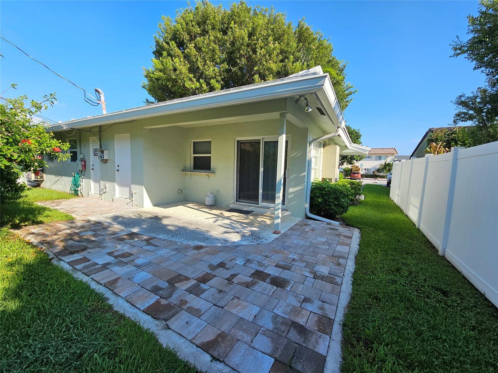 2120 NE 41st Street # D, Lighthouse Point FL 33064 photo 4