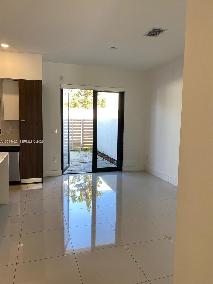 10468 SW 118th Ave, Miami FL 33186 photo 5