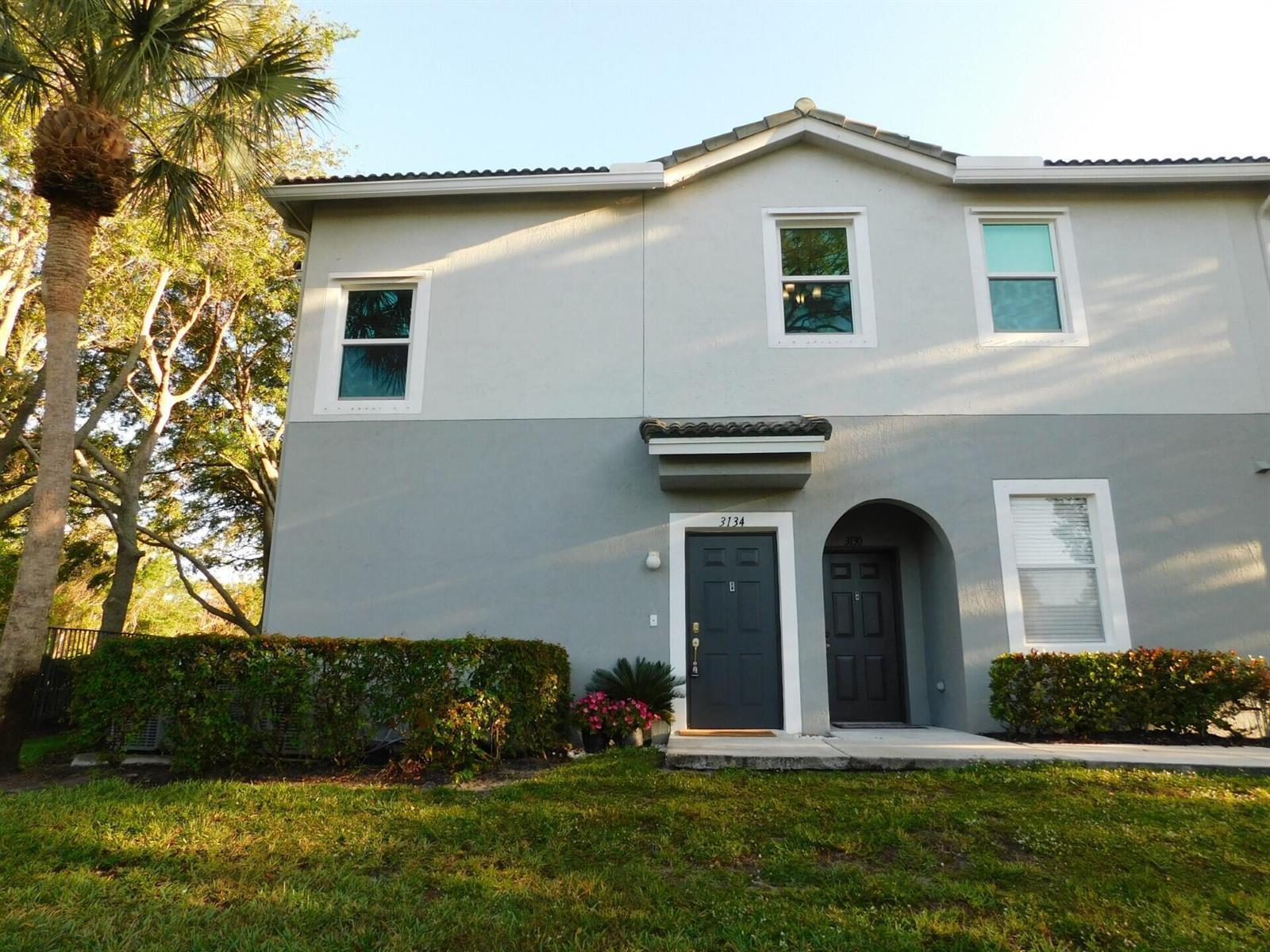 3134 Grandiflora Drive, FL 33467