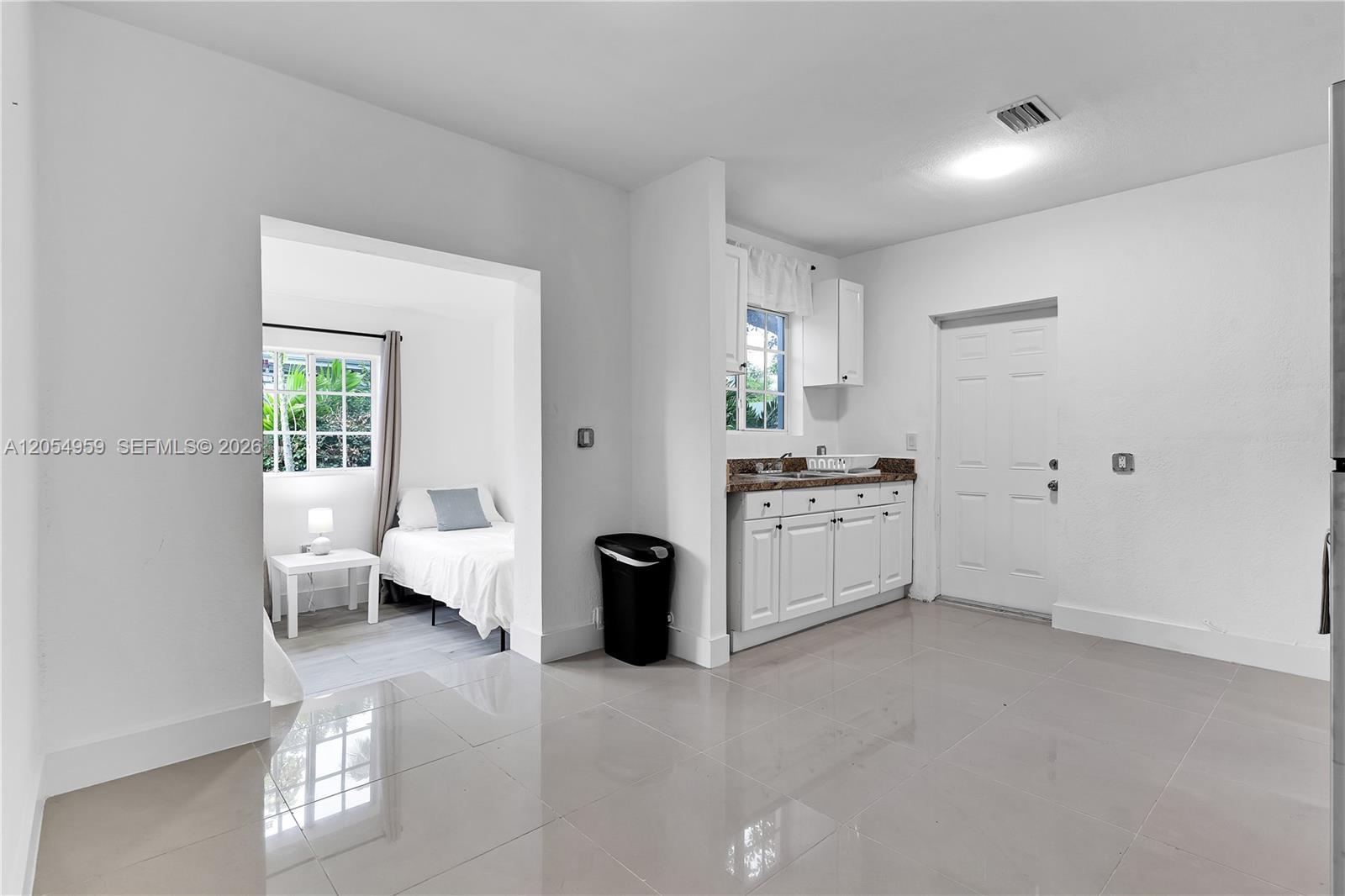 6344 NW Miami Pl, Miami FL 33150 photo 3