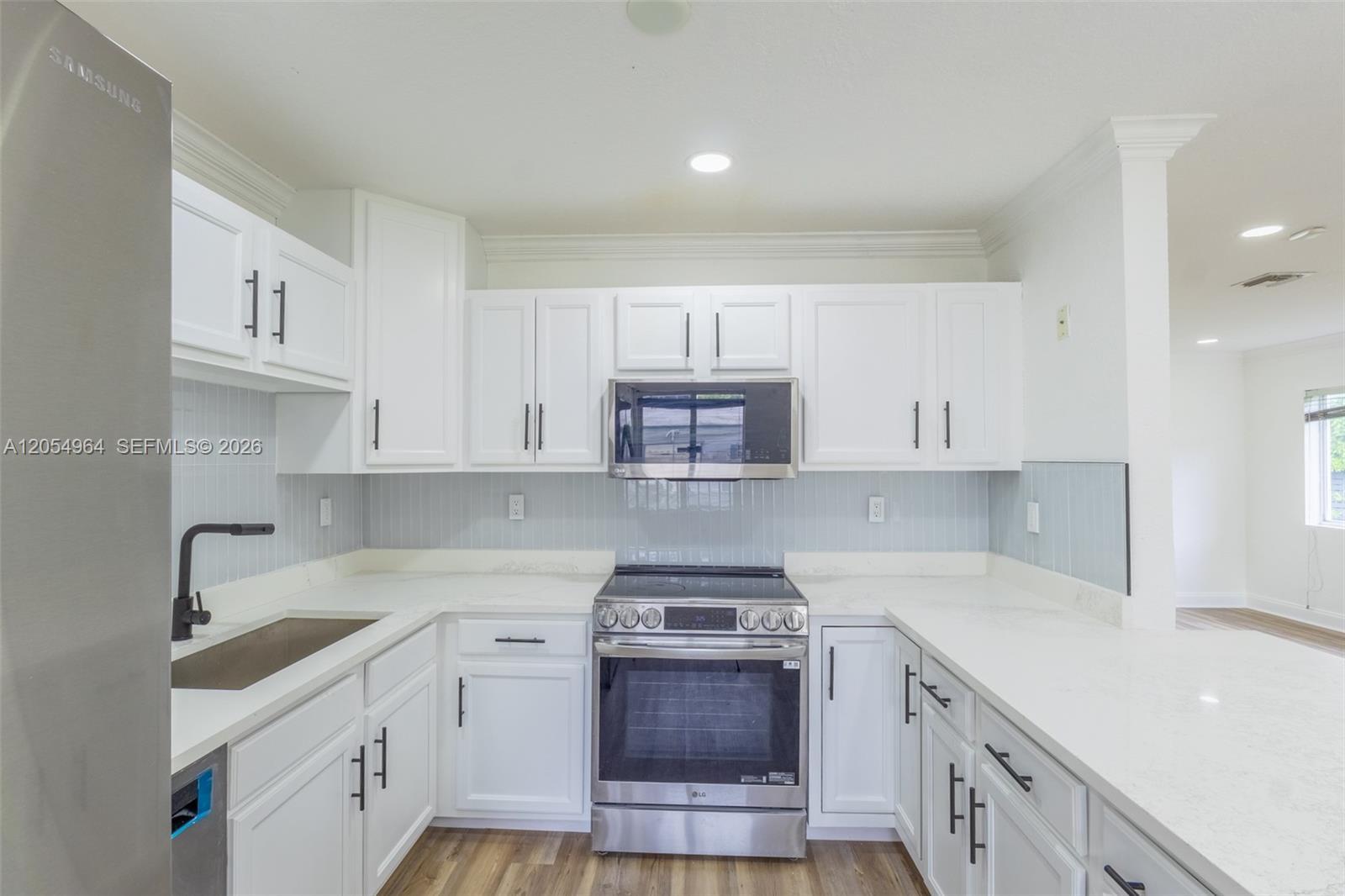30 NW 159th St, Miami FL 33169 photo 3