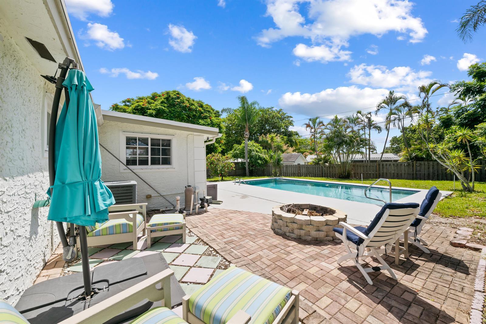 12104 Hillman Drive, Palm Beach Gardens FL 33410 photo 4
